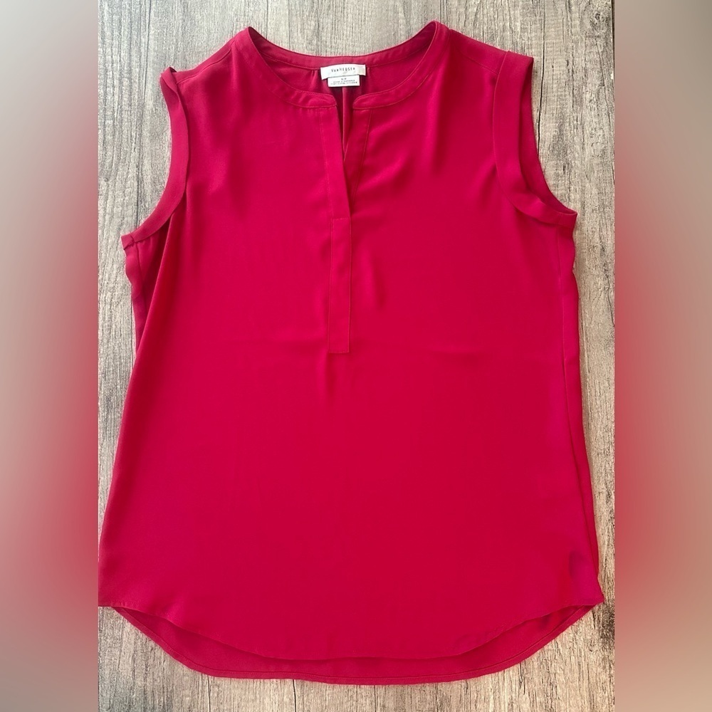 NWOT Van Heusen Vibrant Pink Sleeveless Blouse Size Small